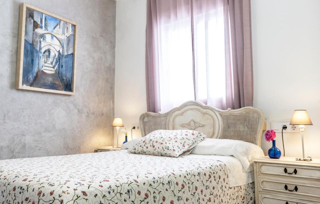 Hostal Trafalgar Barbate Extérieur photo
