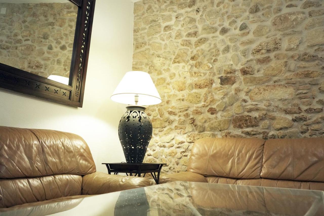 Hostal Trafalgar Barbate Extérieur photo